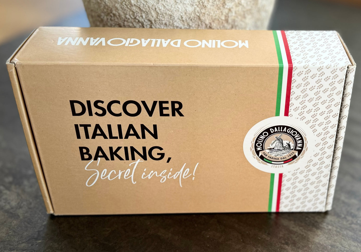 Molino Dallagiovanna Bread, Pizza, and Pasta gift box with recipe books