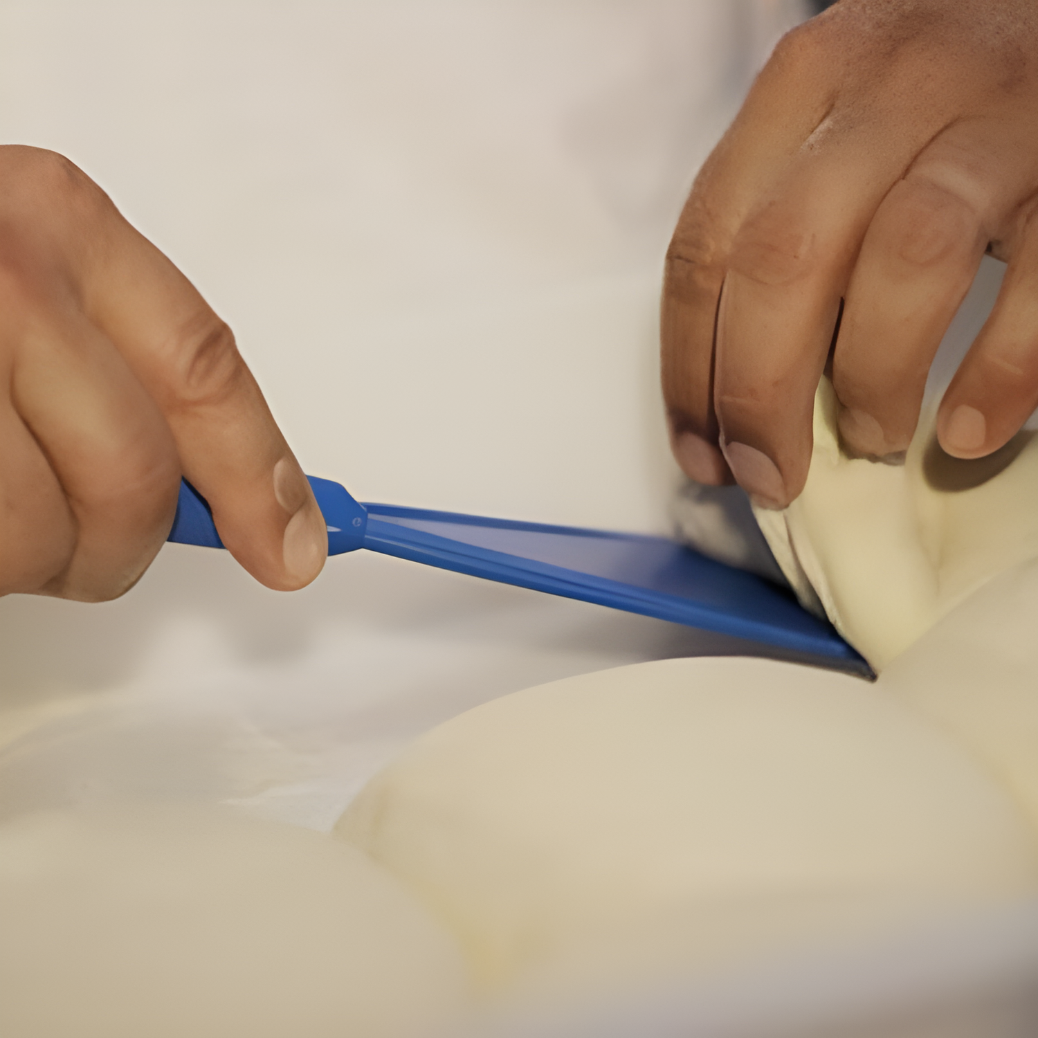 Heavy Duty Non-Scratching Scraper