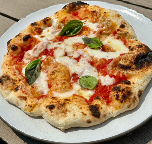 Modern Neapolitan margherita pizza