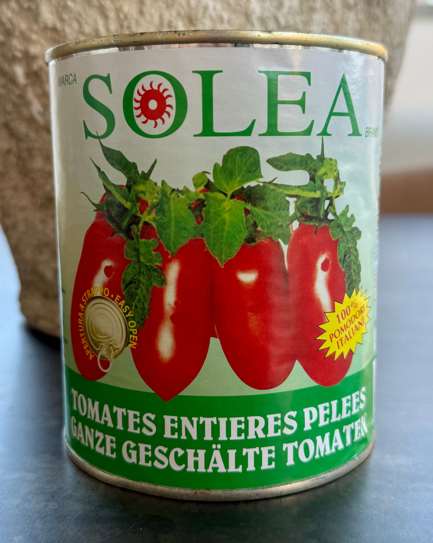 Solea San Marzano whole peeled (28oz)