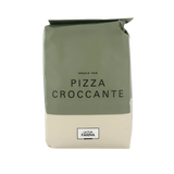 Green and beige bag of flour labeled 'Pizza Croccante' with 'La Tua Farina' branding on a white background.