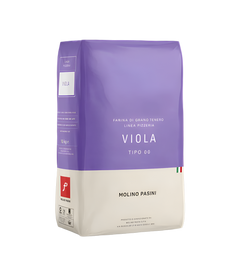 Molino Pasini Viola pizza flour bag on a black background