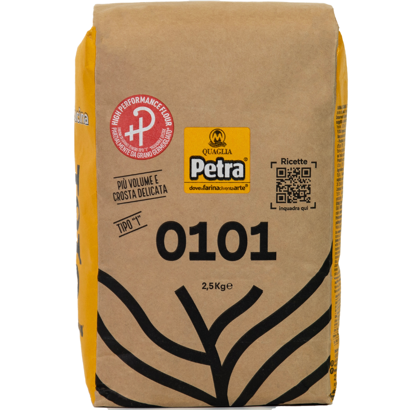 Petra 0101HP Croissant Flour (2.5kg / 5.5 lbs)